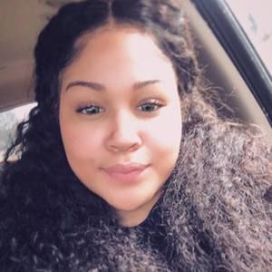 Meet your Posher, Cierra